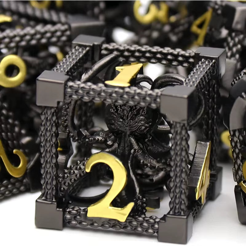 Hollow Metal Dice Set DND Octopus Polyhedron Dice RPG Board Game Pathfinder Metal Dice D4 D6 D8 D0 D% D12 D20 Dice